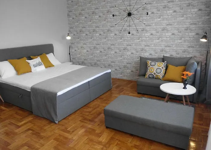 Ares Apartments
