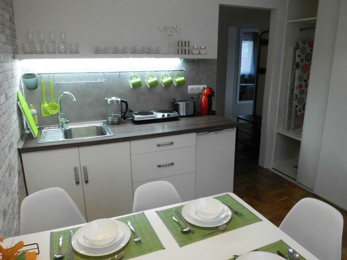 Apartment Ares